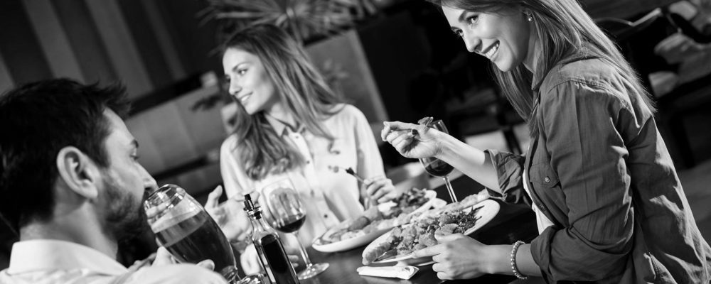 imgi_55_testimonial-bg1